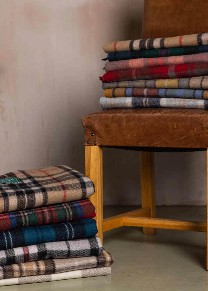 Wool Tartan Blanket - 60'' x 70'' - Jacob - Image 7